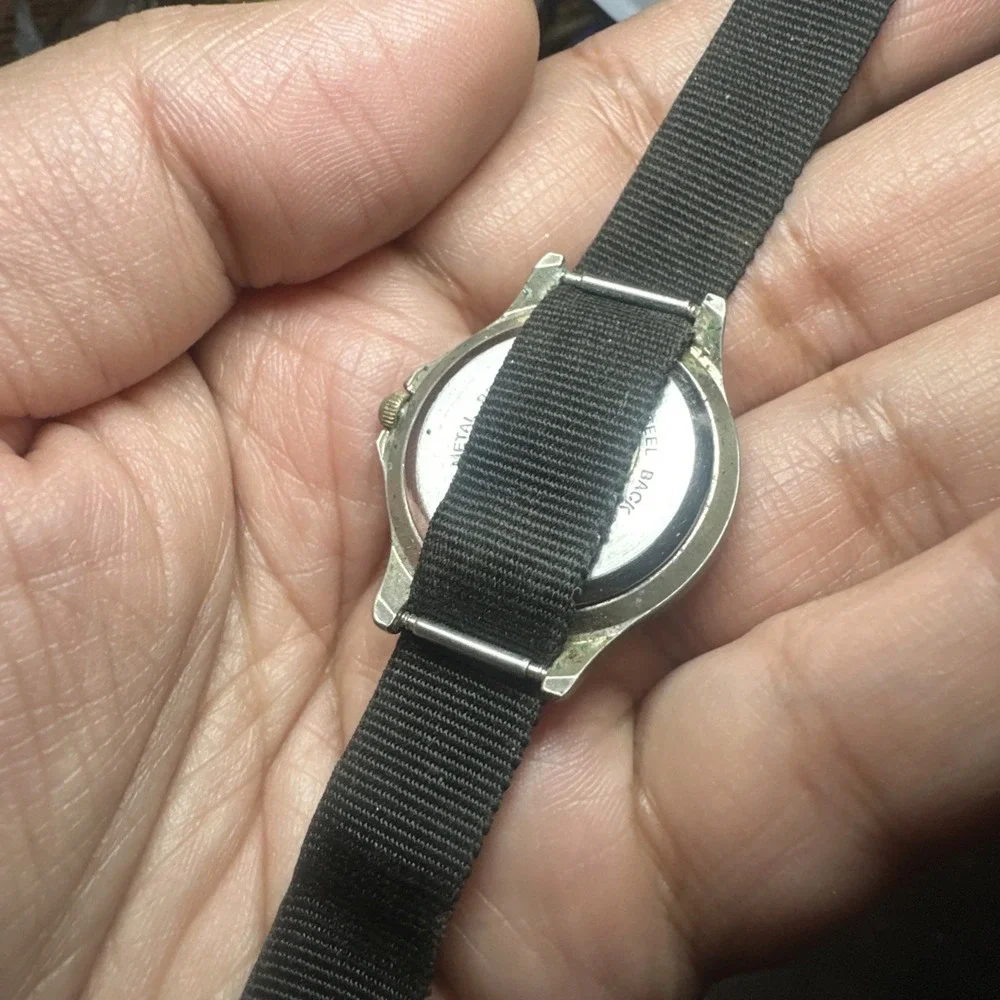 Working VTG Ladies Watch-It Silver Gold Tone Blue Gold Dial Analog Watch 27mm 7